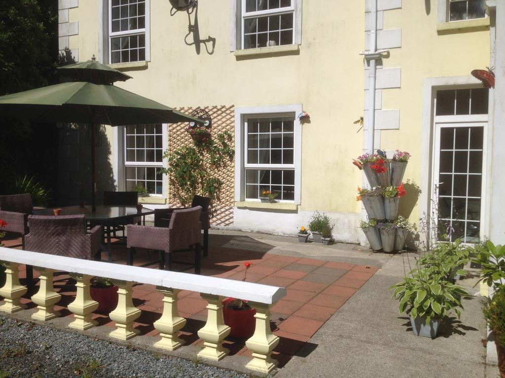 Admiralty House Bed & Breakfast Moville Dış mekan fotoğraf