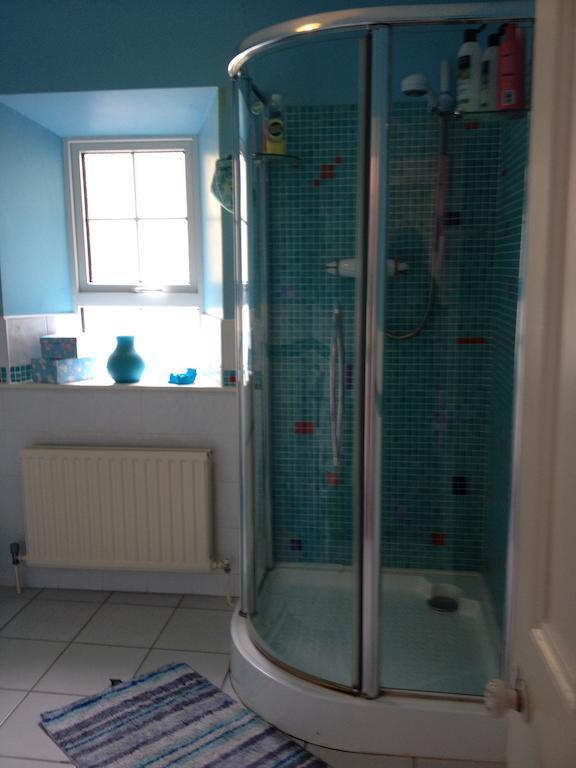 Admiralty House Bed & Breakfast Moville Oda fotoğraf