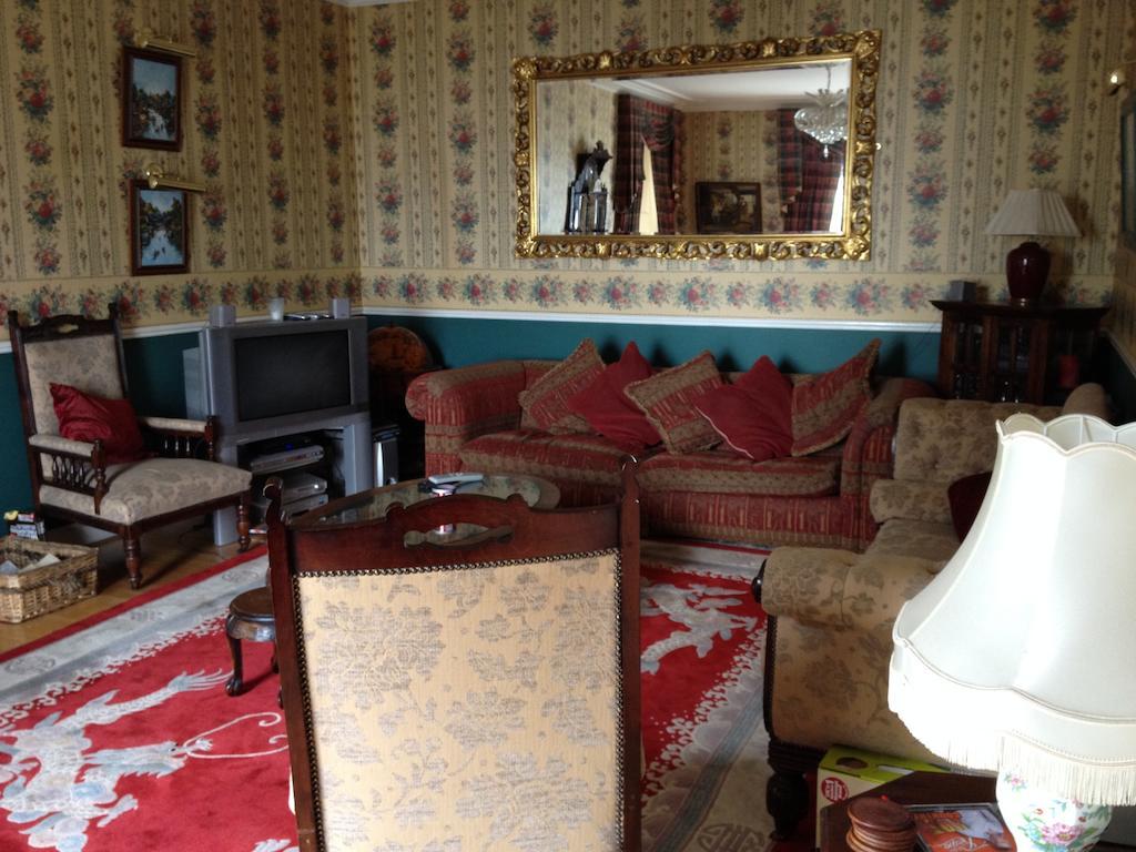 Admiralty House Bed & Breakfast Moville Dış mekan fotoğraf