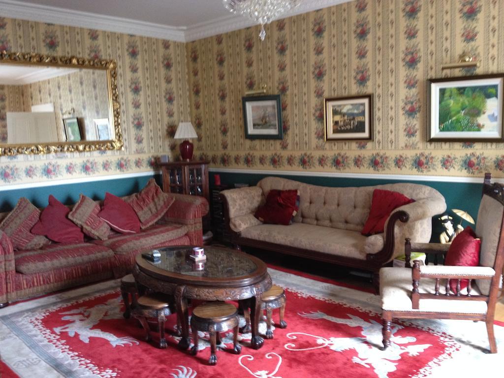 Admiralty House Bed & Breakfast Moville Dış mekan fotoğraf